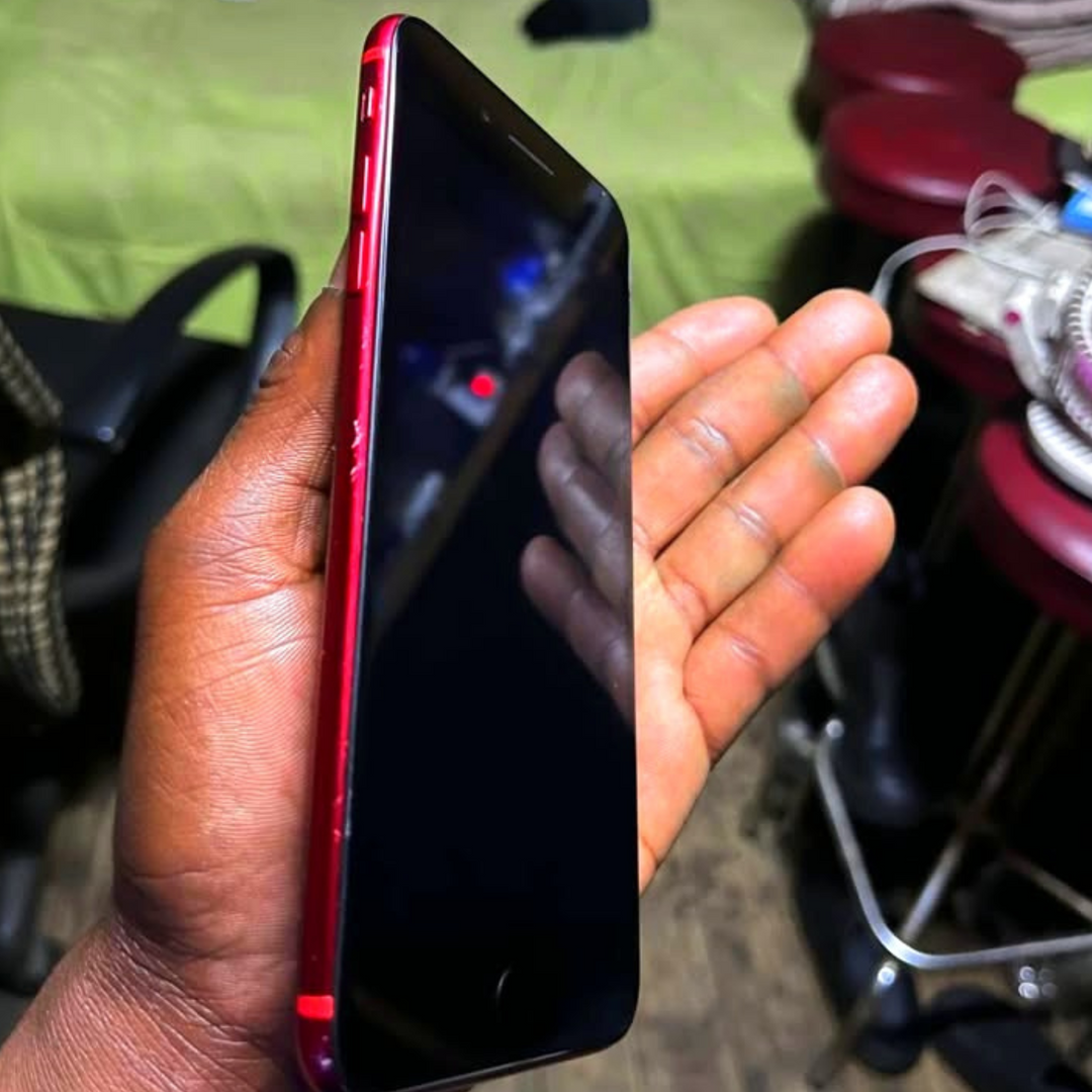 Common Mistakes People Make When Buying Second-Hand iPhones — And How to Avoid Them