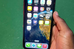 Buying Pre-Owned iPhones in Townships: What to Look Out For