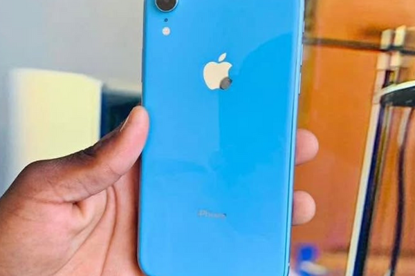 Smart Spenders in Soweto: Finding the Best and Cheapest iPhone for Your Budget